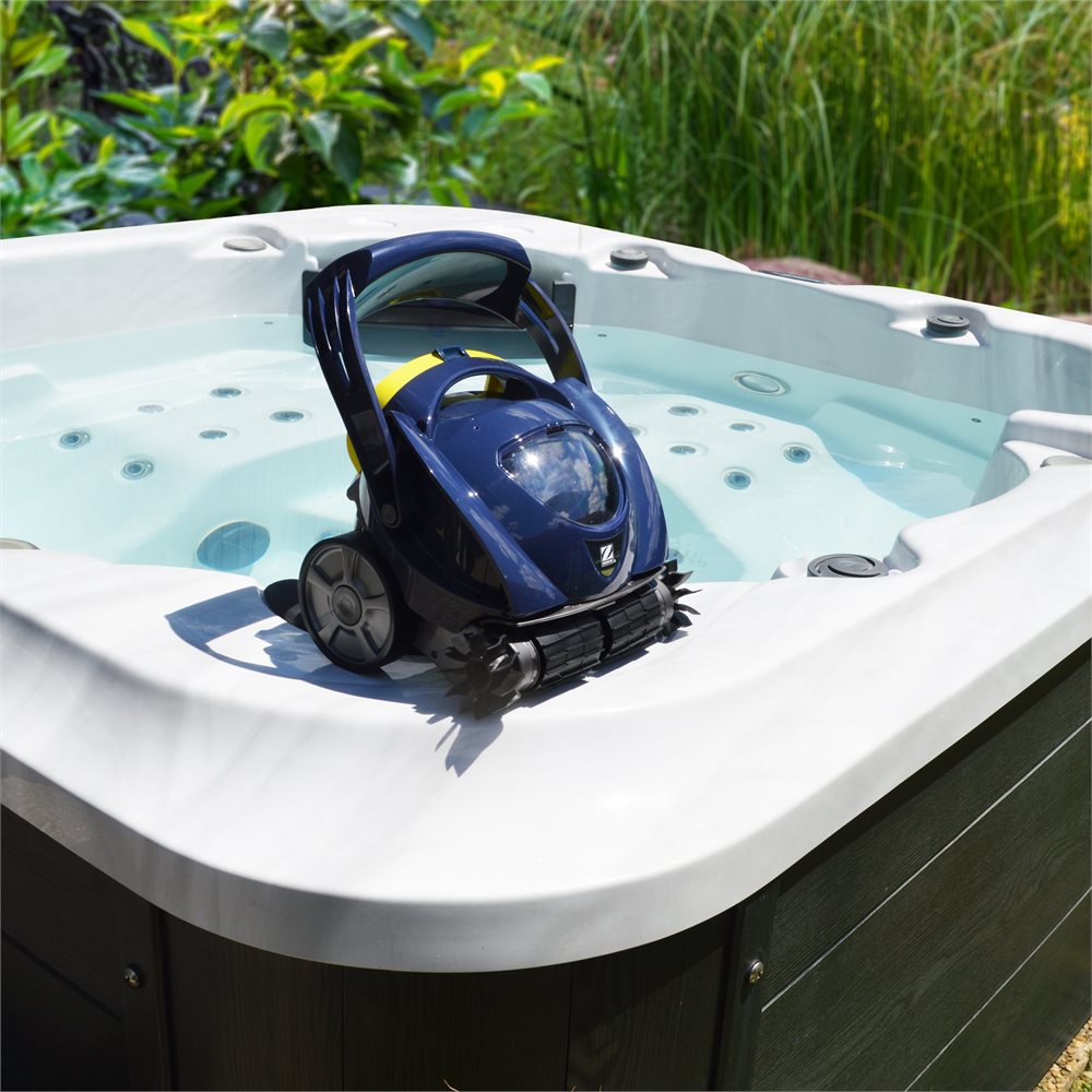 Spabot SP1000 - World's First Cordless